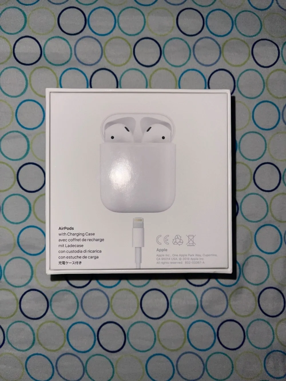 Apple AirPods Gen 2 *read description*